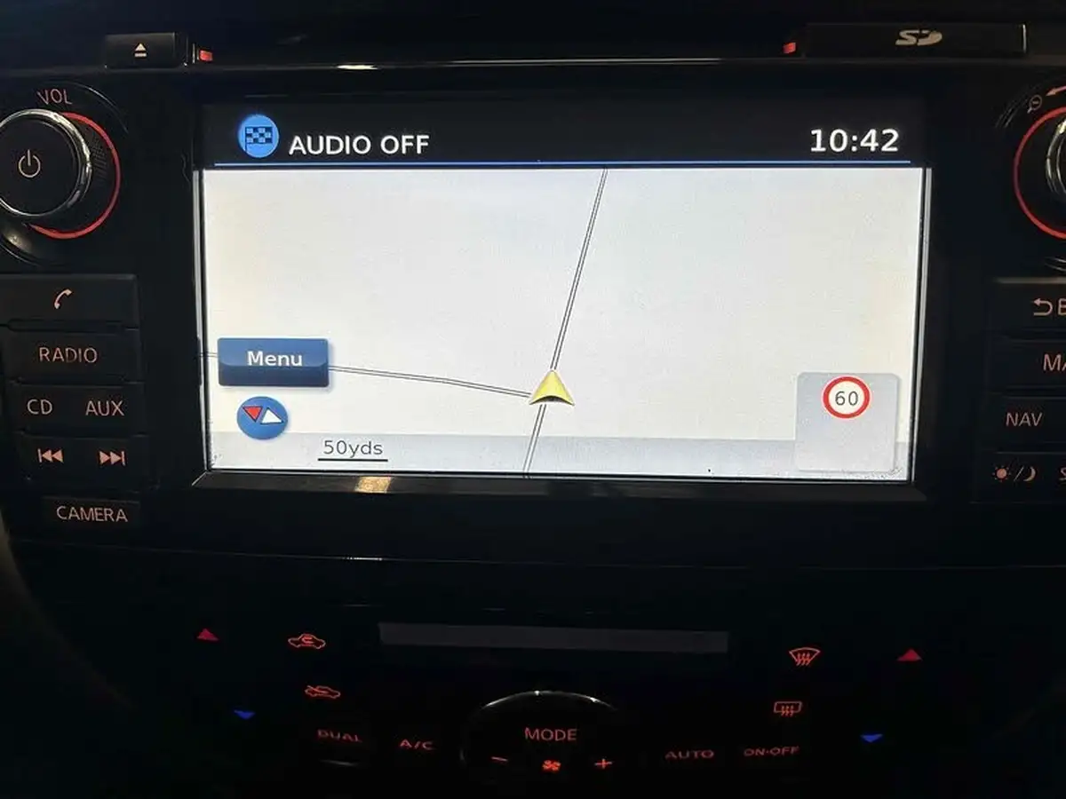 2018-nissan-navara-23dci-tekna-auto-big-14