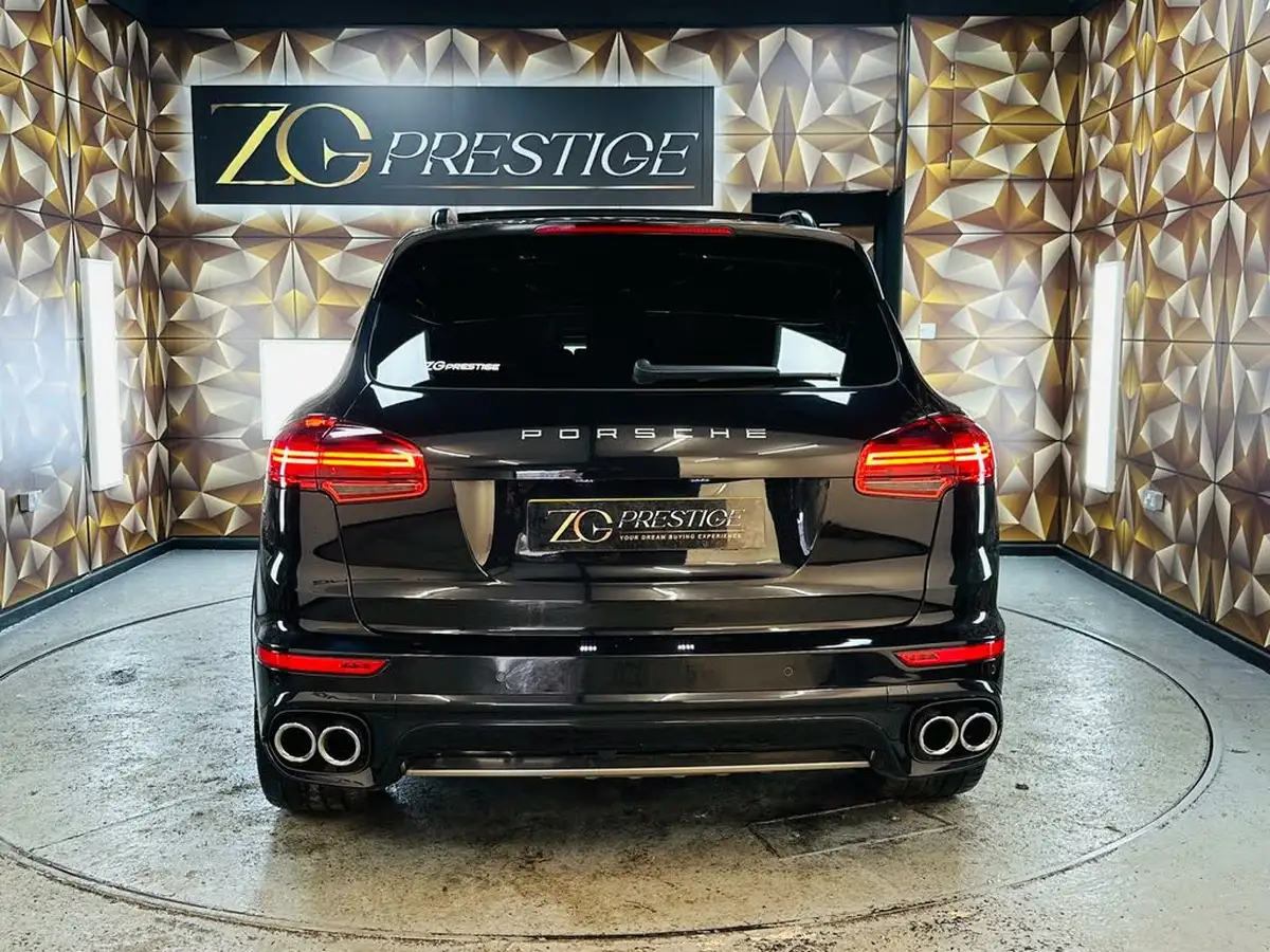 2015-porsche-cayenne-30td-big-32