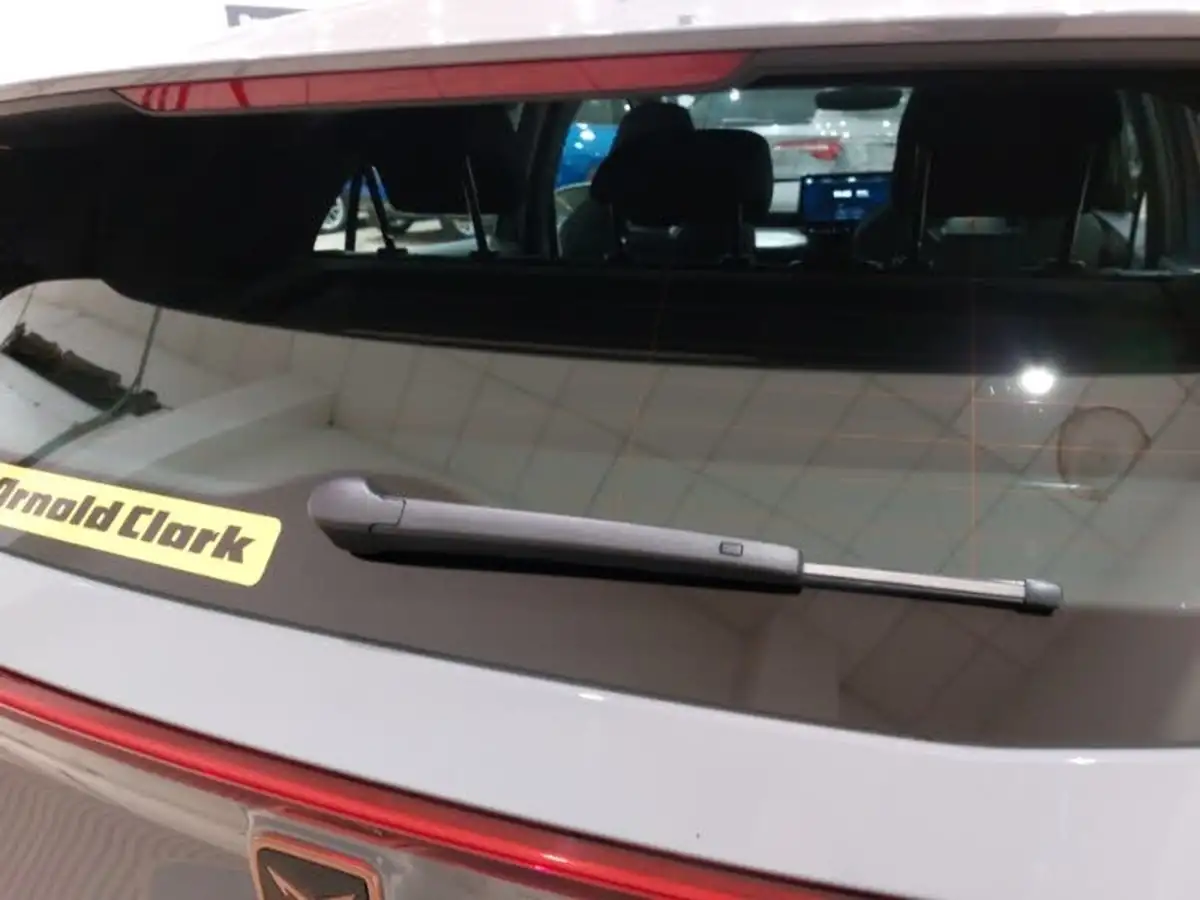 2023-cupra-born-e-v1-204ps-big-12