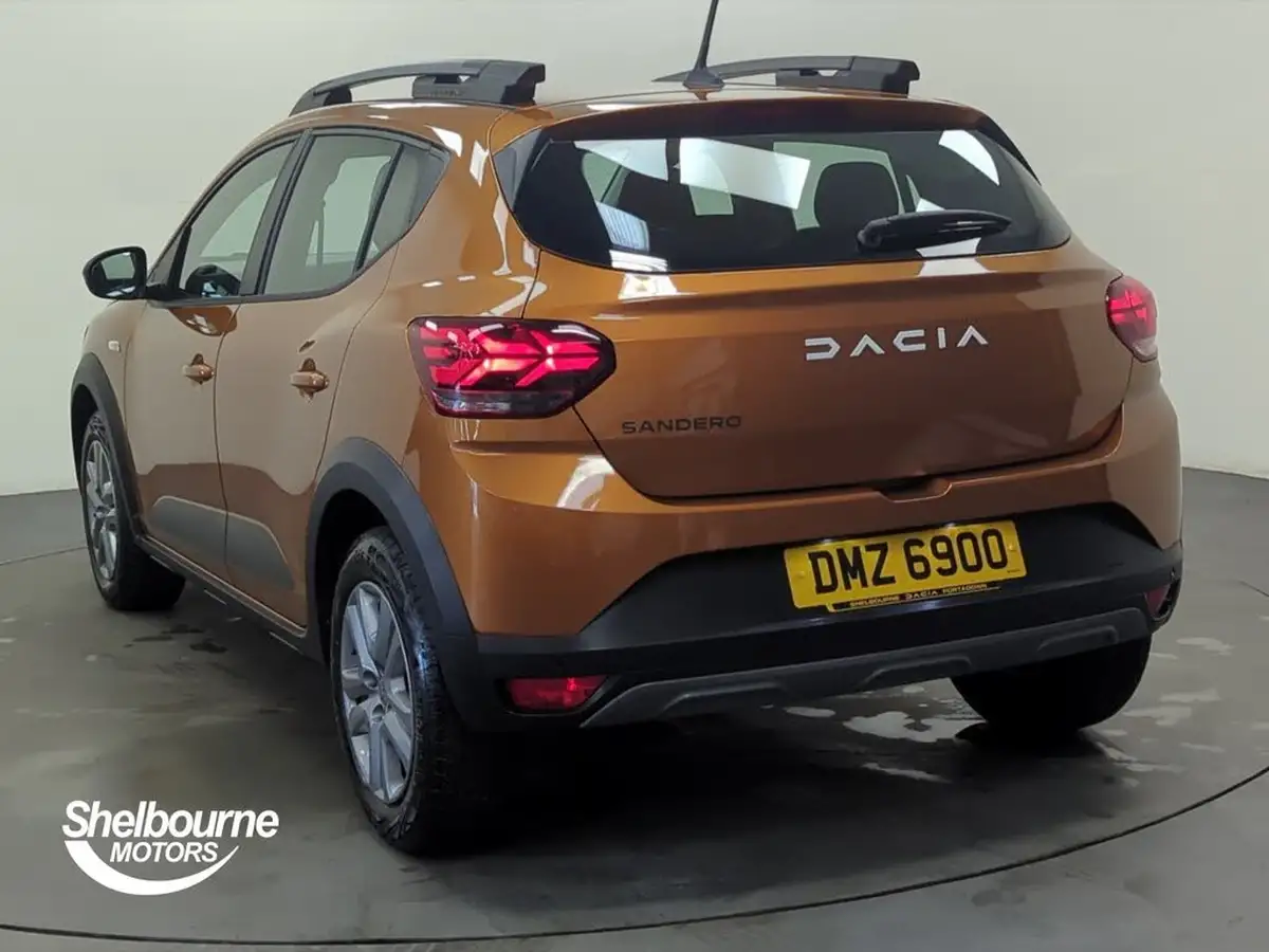 2024-dacia-sandero-stepway-10-tce-expression-100bhp-bi-fuel-big-1