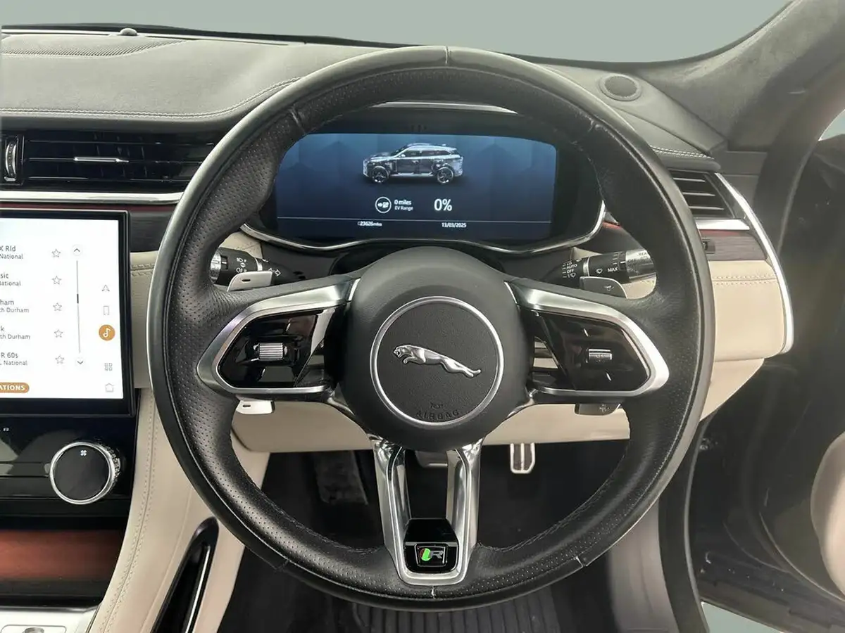 2022-jaguar-f-pace-20-p400e-r-dynamic-hse-big-14