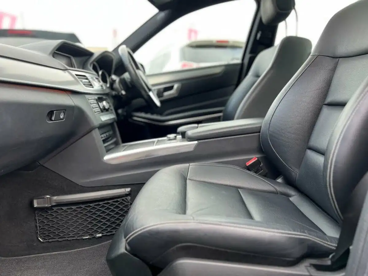 2014-mercedes-benz-e-class-30cdi-e350-amg-sport-248bhp-saloon-4d-big-16