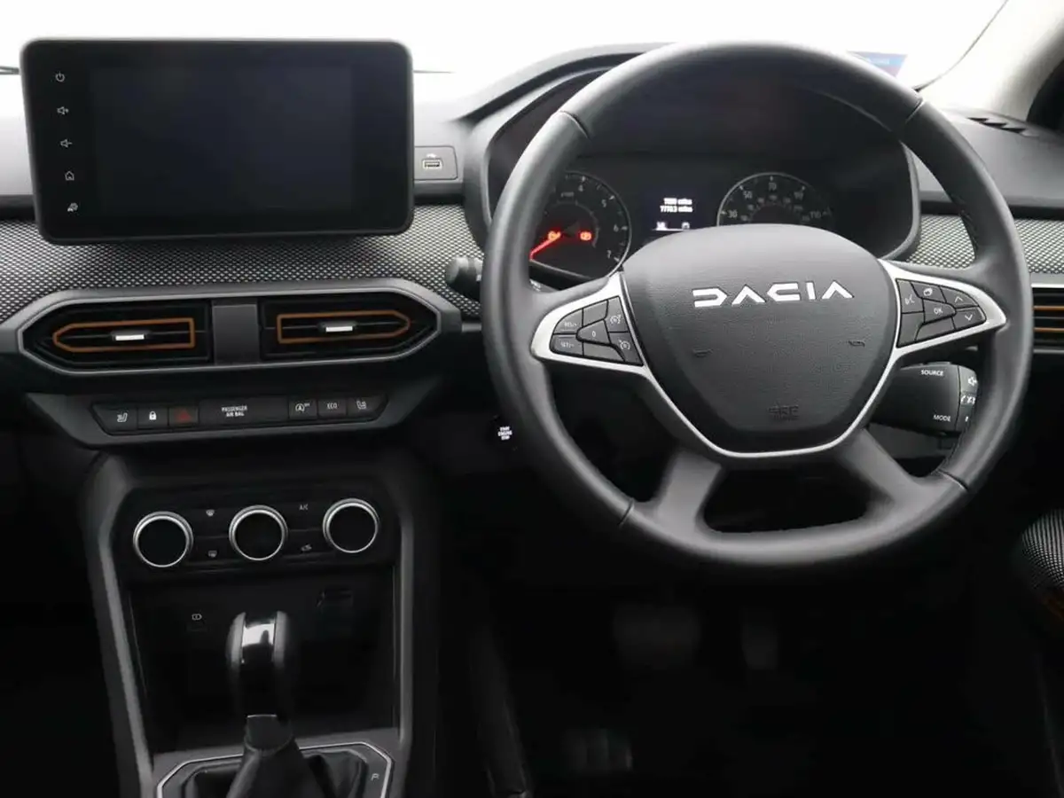 2023-dacia-sandero-stepway-10-tce-journey-90bhp-auto-big-13