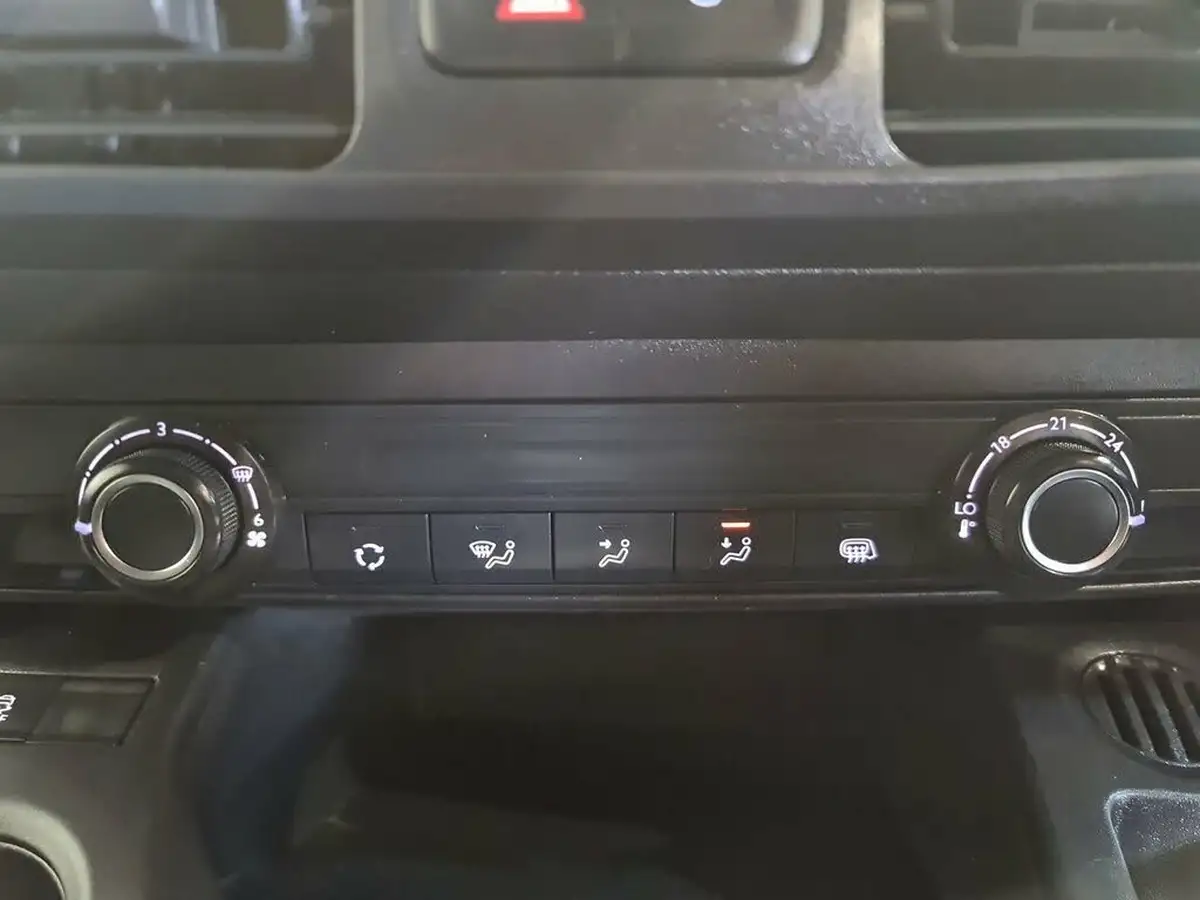 2020-vauxhall-combo-15cdti-edition-2000-100pseu6d-t-big-23