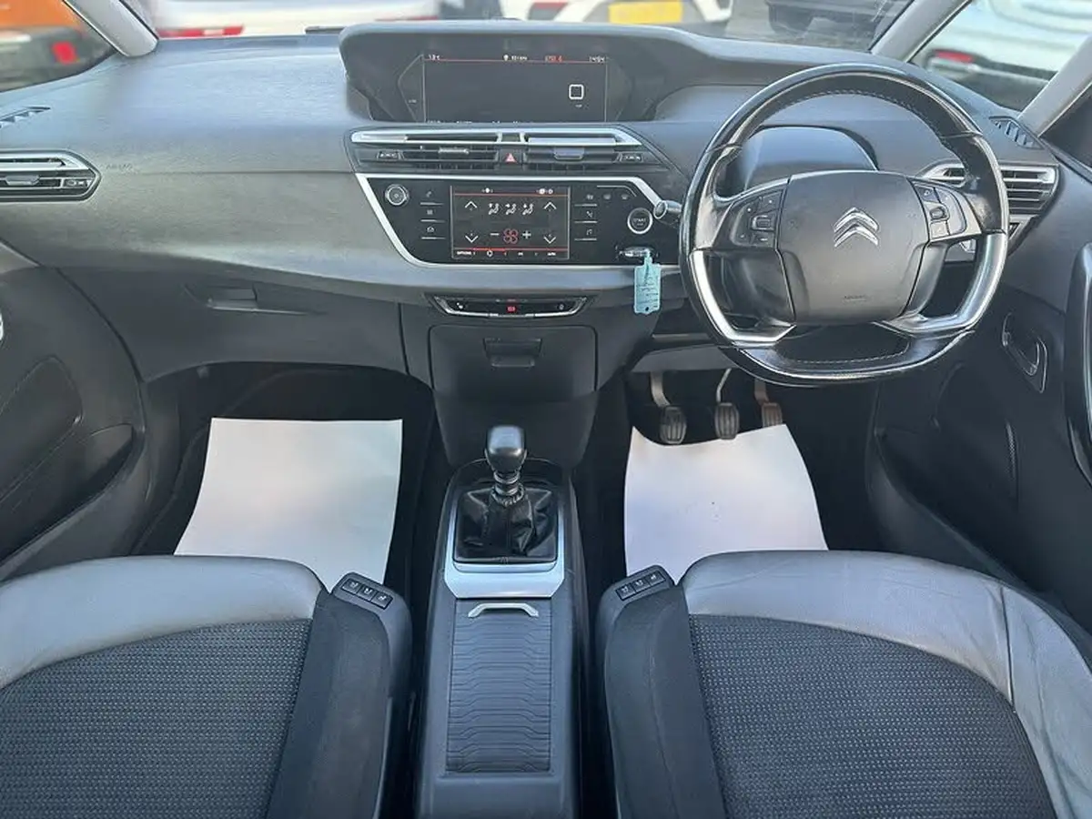 2018-citroen-grand-c4-spacetourer-15bluehdi-flair-big-7