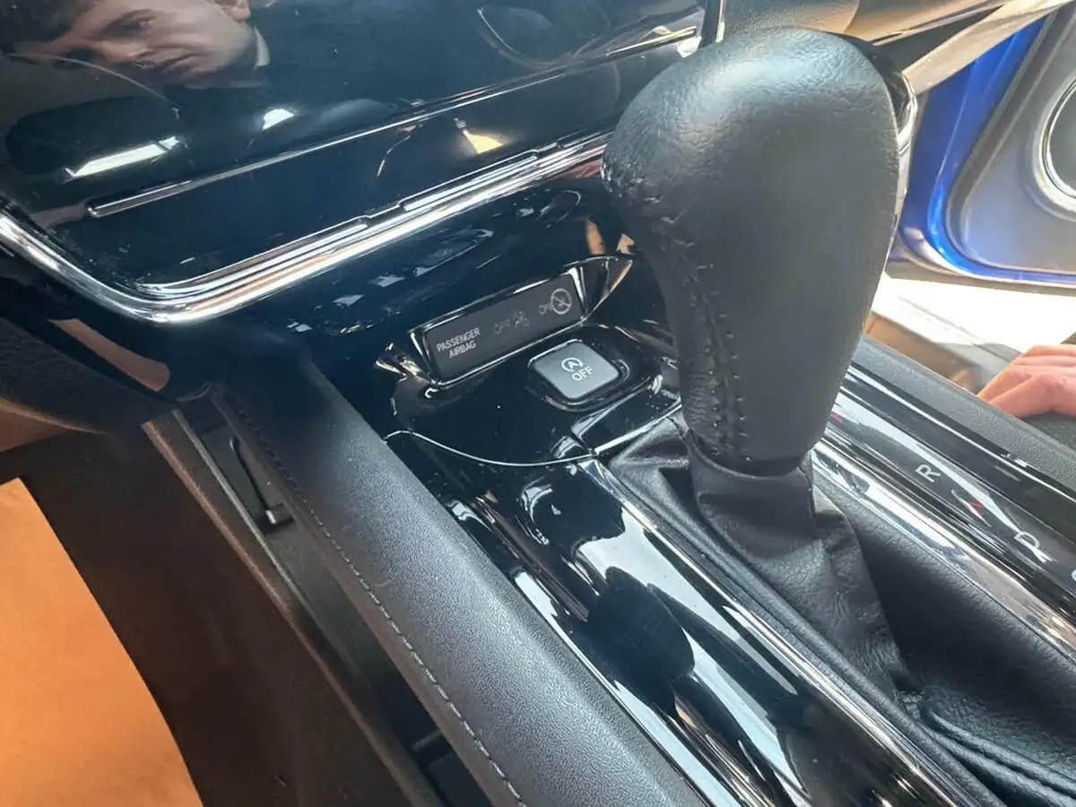 2019-honda-hr-v-15-i-vtec-se-cvt-big-27