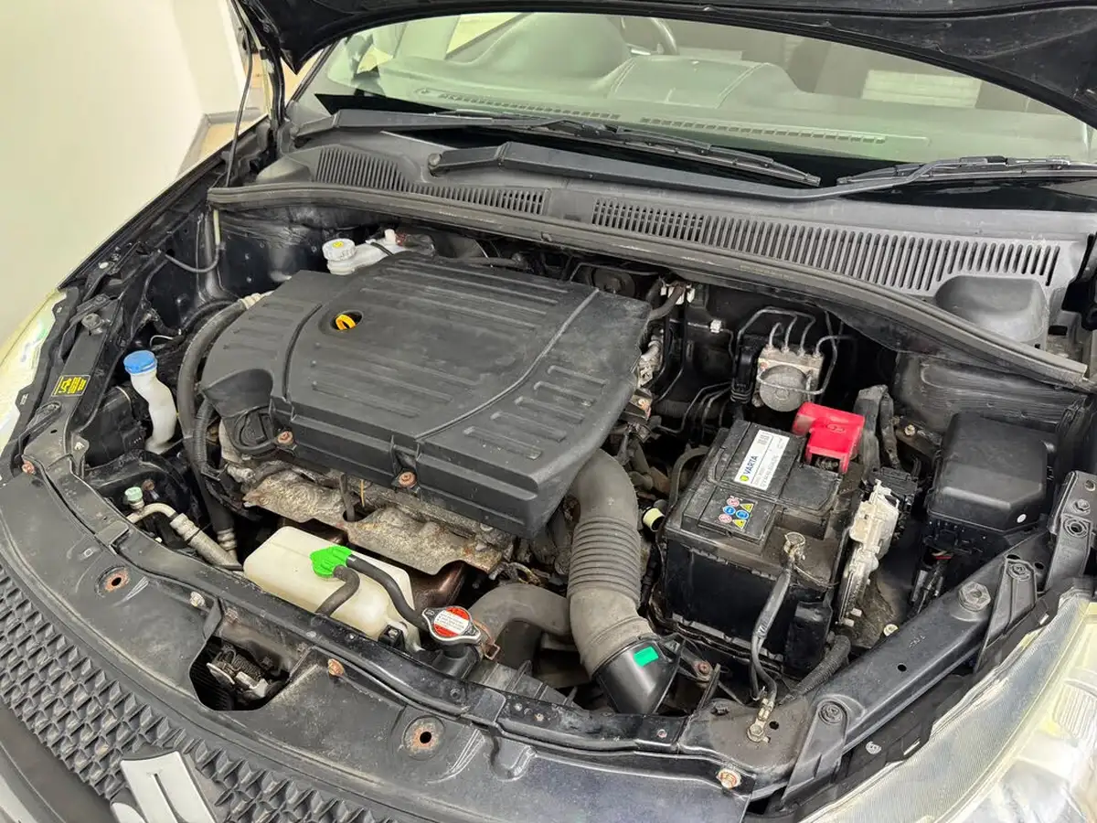 2014-suzuki-sx4-16-sz5-big-17