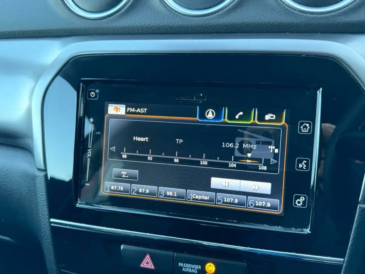 2022-suzuki-vitara-14-boosterjet-sz-t-big-33