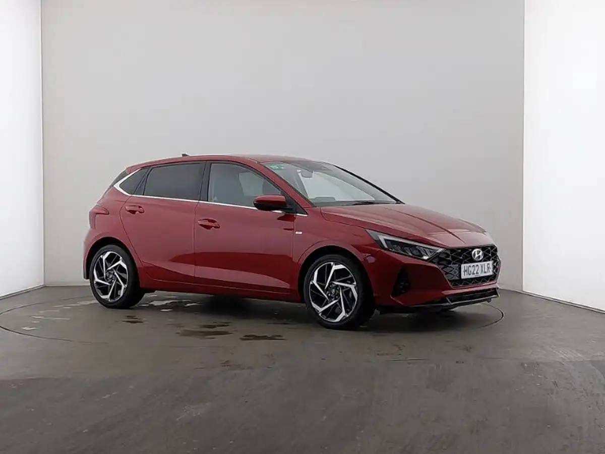 2022-hyundai-i20-10-t-gdi-premium-dct-big-0