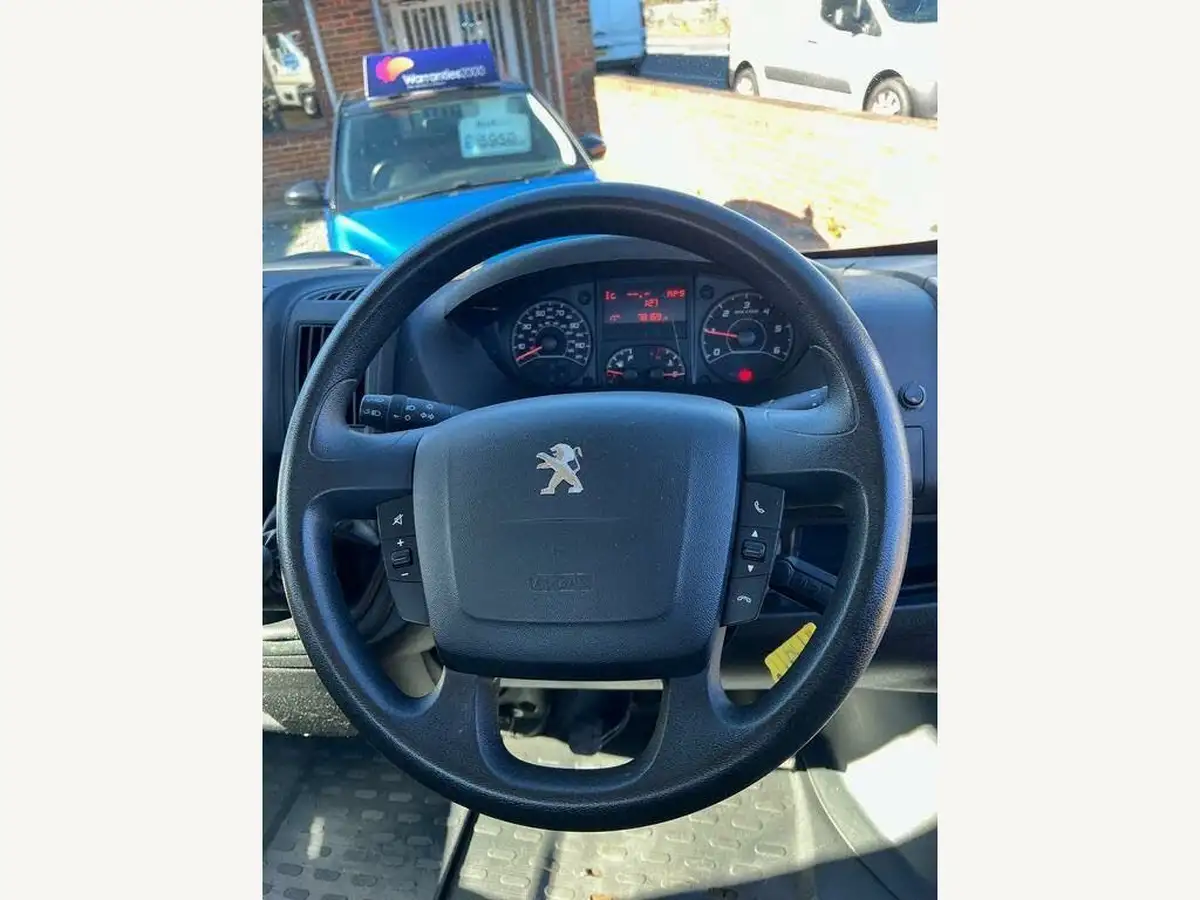 2019-peugeot-boxer-20-bluehdi-435-l4-big-15