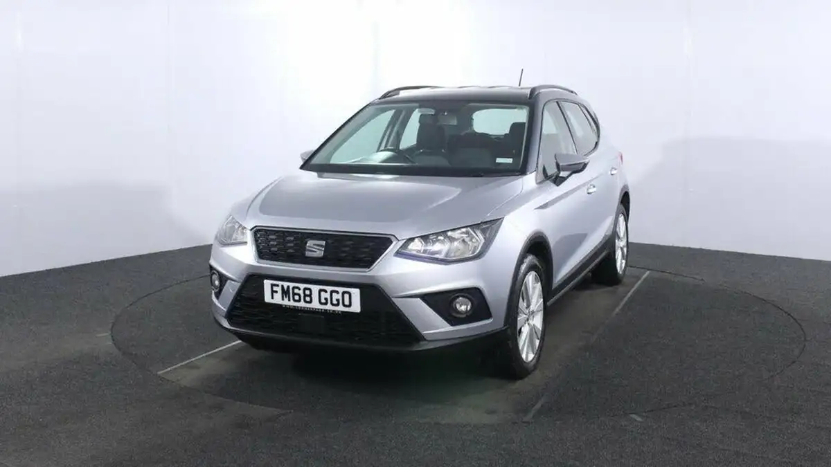 2019-seat-arona-16tdi-se-technology-lux-115ps-ss-big-2