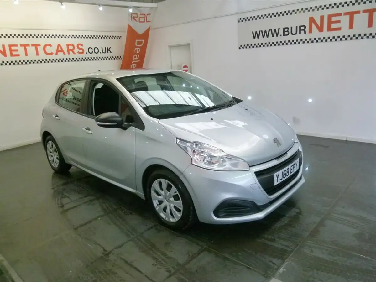2017-peugeot-208-16bluehdi-access-ac-5d-big-2