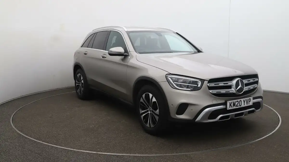 2020-mercedes-benz-glc-class-20-glc300-sport-big-36