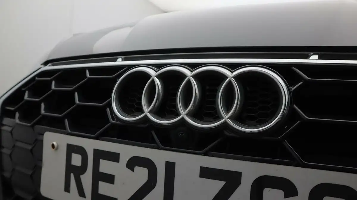 2021-audi-a5-20-35-tdi-s-line-sportback-5d-big-21