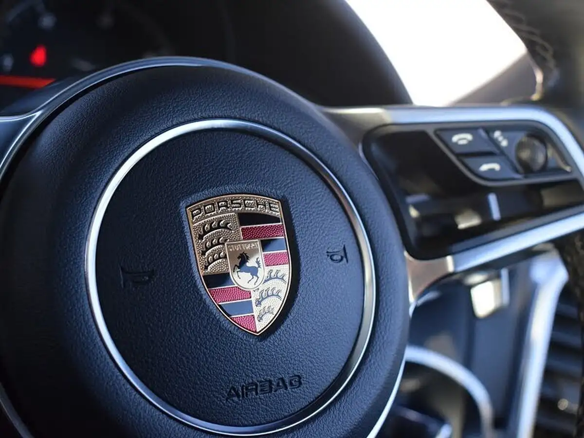 2018-porsche-cayenne-30td-diesel-platinum-edition-big-25