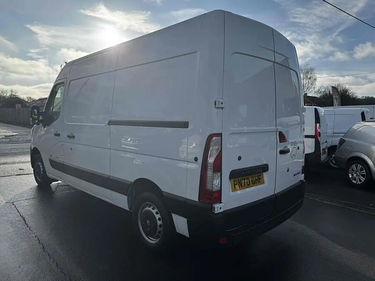 2020-renault-master-e-mm31-i-ze-business-76bhp-medium-roof-auto-big-5