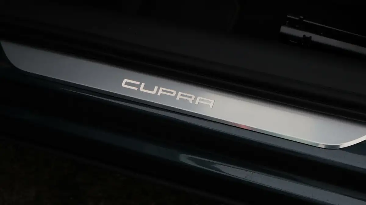 2023-cupra-formentor-20-tsi-v2-big-20