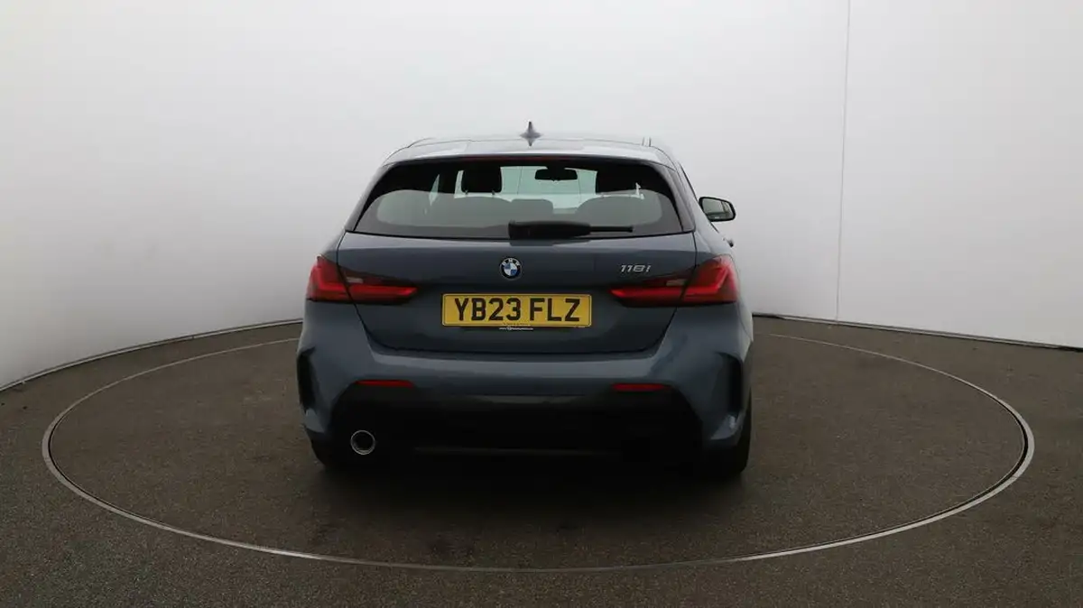2023-bmw-1-series-15-118i-m-sport-lcp-dct-big-57