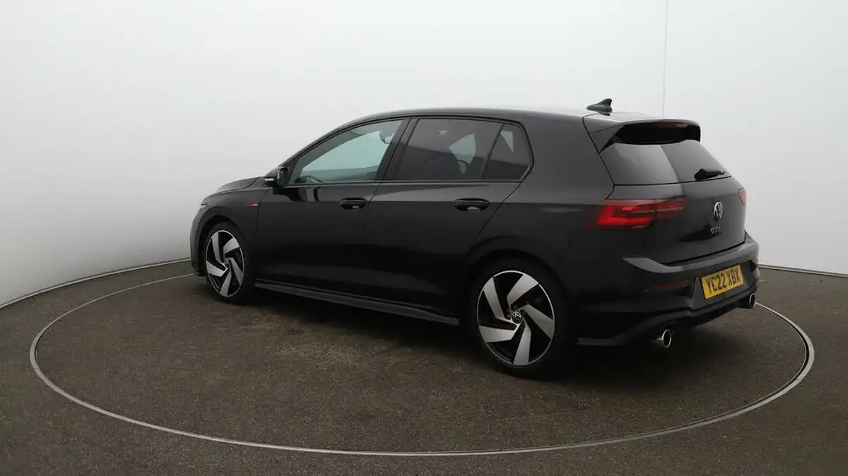 2022-volkswagen-golf-20-tsi-gti-dsg-big-65