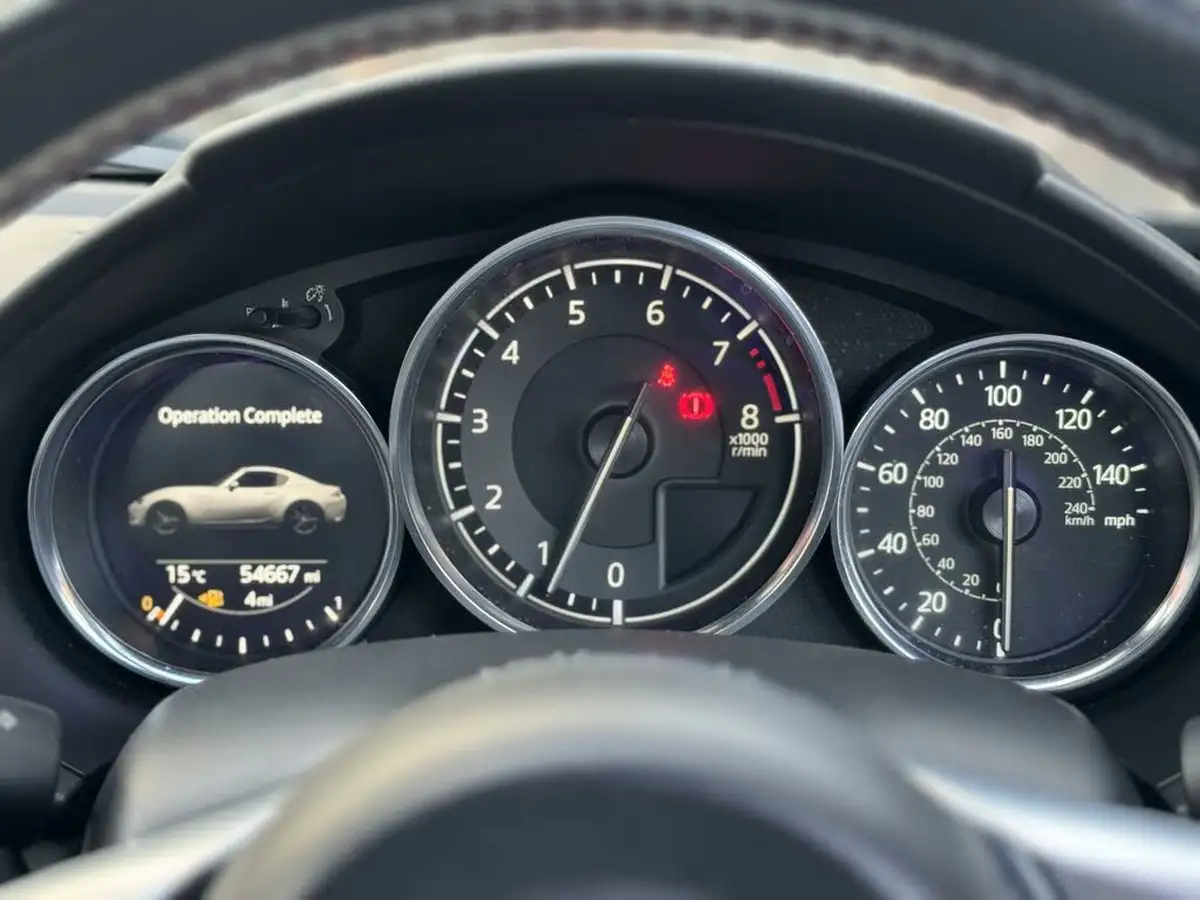 2019-mazda-mx-5-15-sport-nav-nappa-leather-rf-big-29
