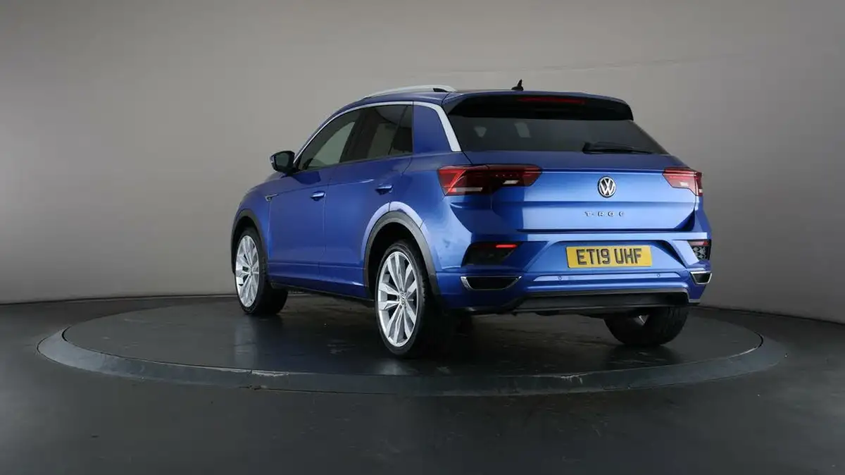 2019-volkswagen-t-roc-16tdi-r-line-big-65