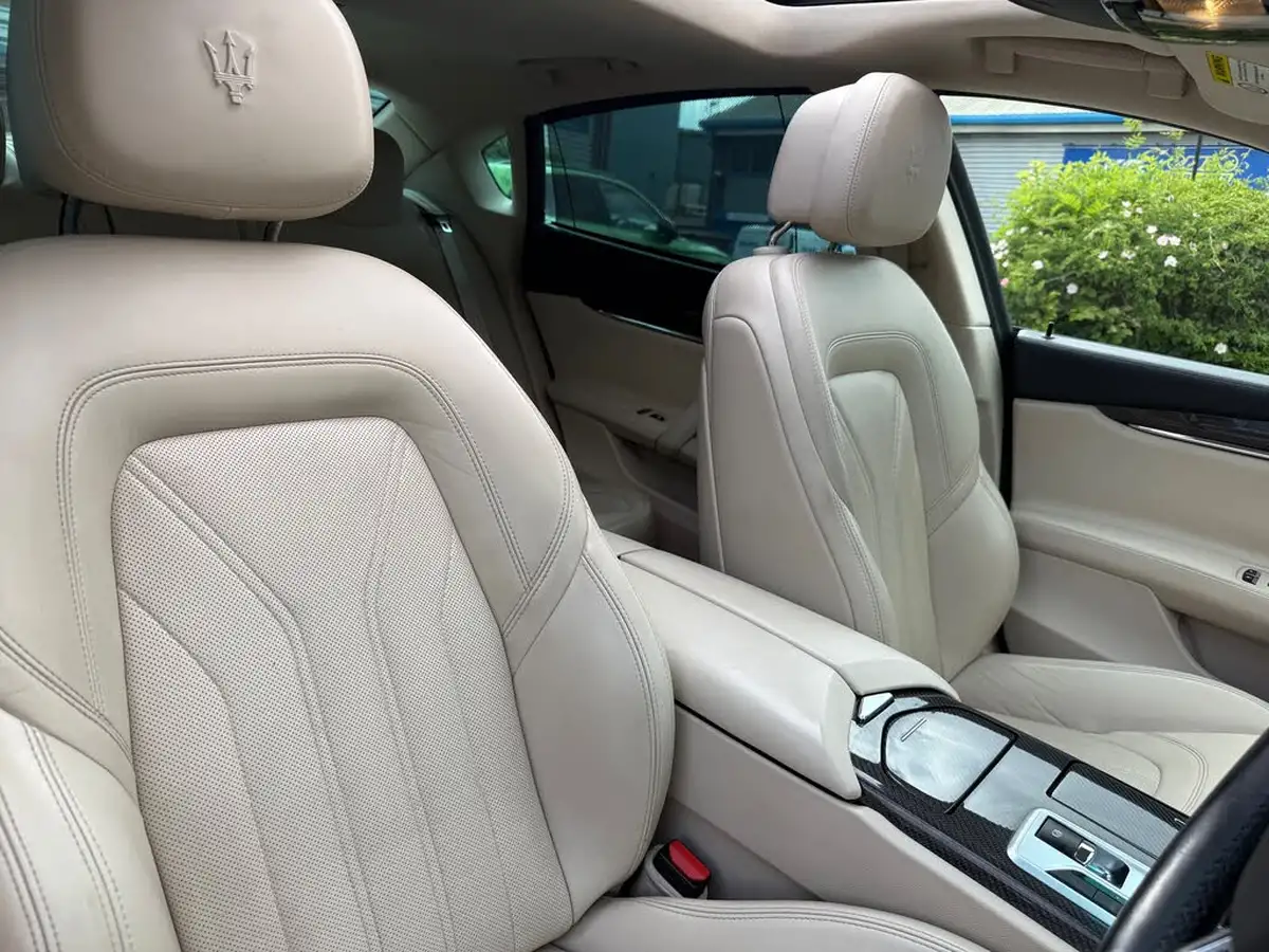 2015-maserati-quattroporte-38-gts-big-60