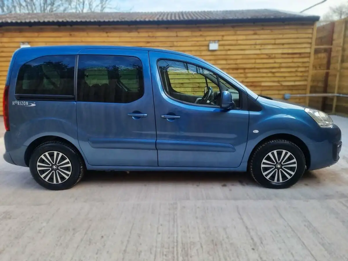 2018-peugeot-partner-big-7