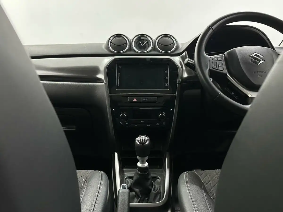 2021-suzuki-vitara-14-boosterjet-sz5-big-17