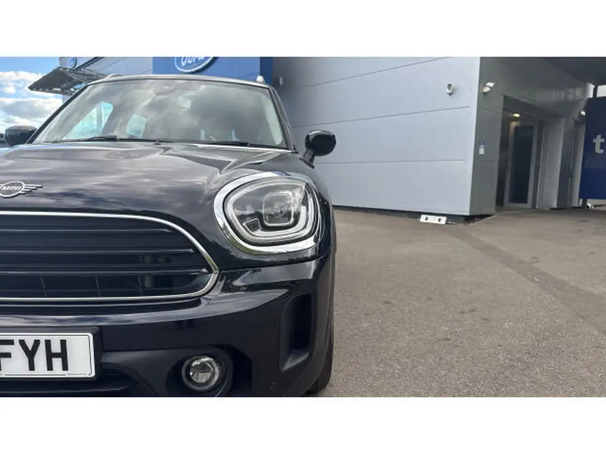 2021-mini-countryman-15-cooper-classic-auto-big-41