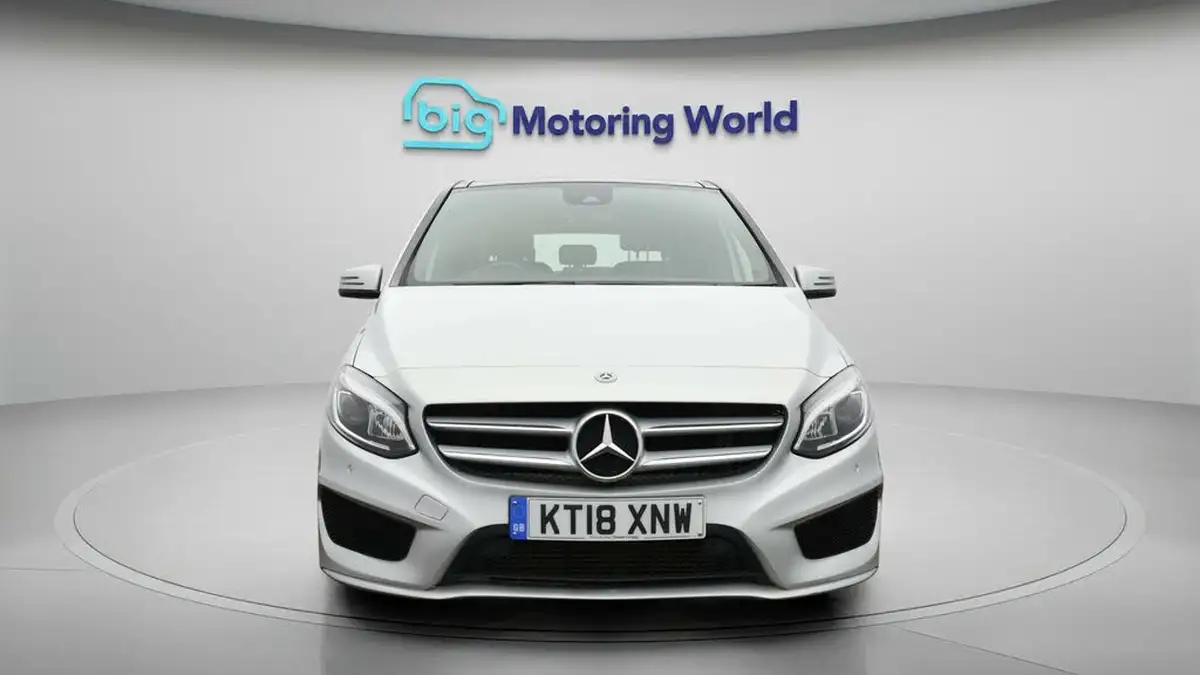 2018-mercedes-benz-b-class-16-b200-amg-line-156ps-premium-plusss-7g-dct-big-1