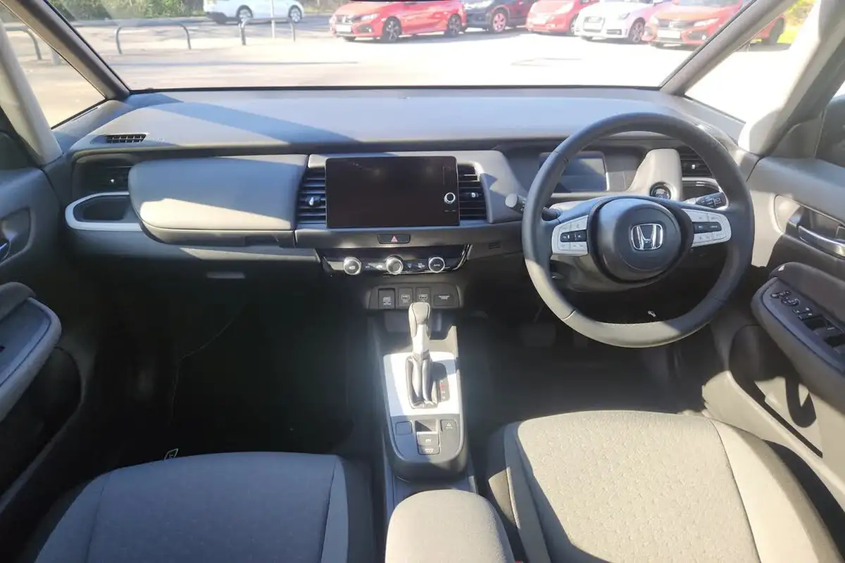 2024-honda-jazz-15-i-mmd-elegance-big-3