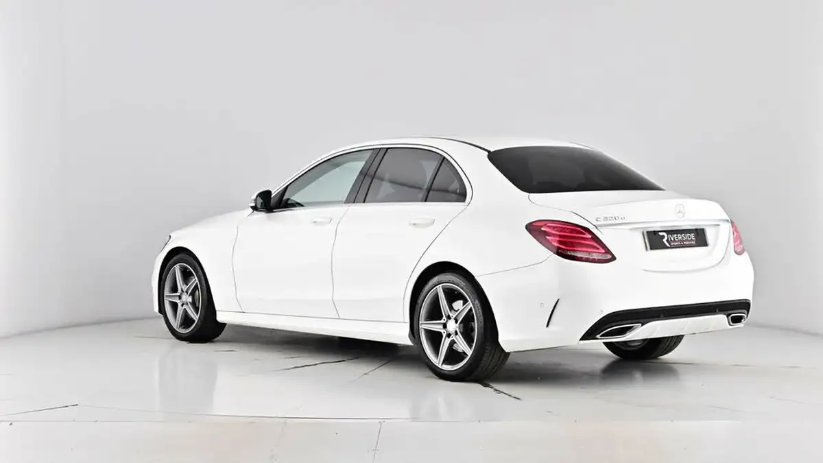 2016-mercedes-benz-c-class-21d-c220d-amg-line-170ps-ss-saloon-4d-auto-big-64