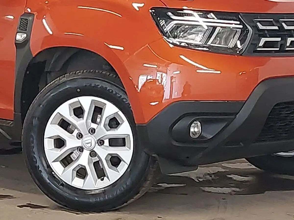 2022-dacia-duster-10-tce-comfort-90hpeu6d-4x2-window-van-big-8