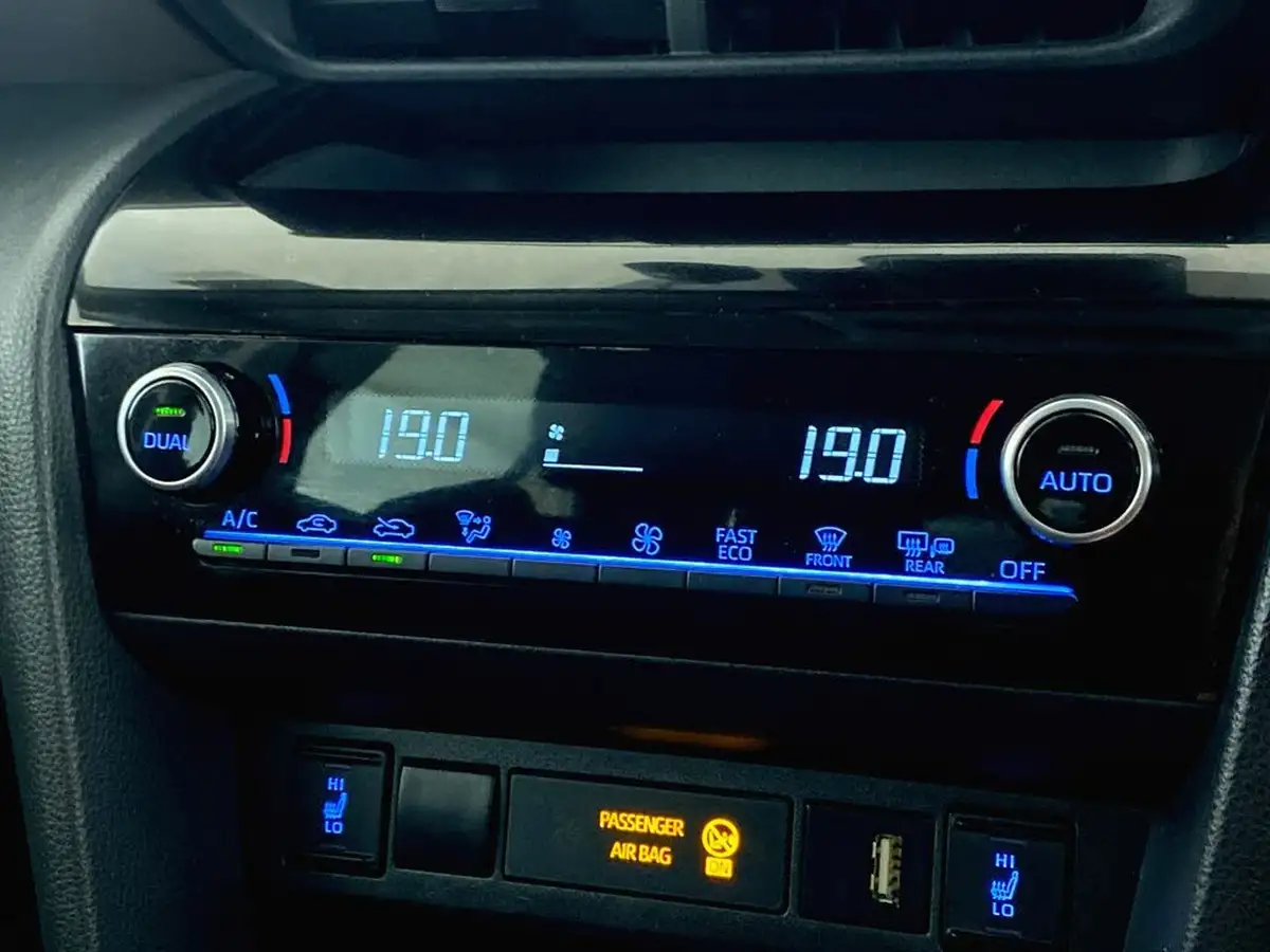 2022-toyota-yaris-cross-15-vvt-i-excel-awd-i-big-20