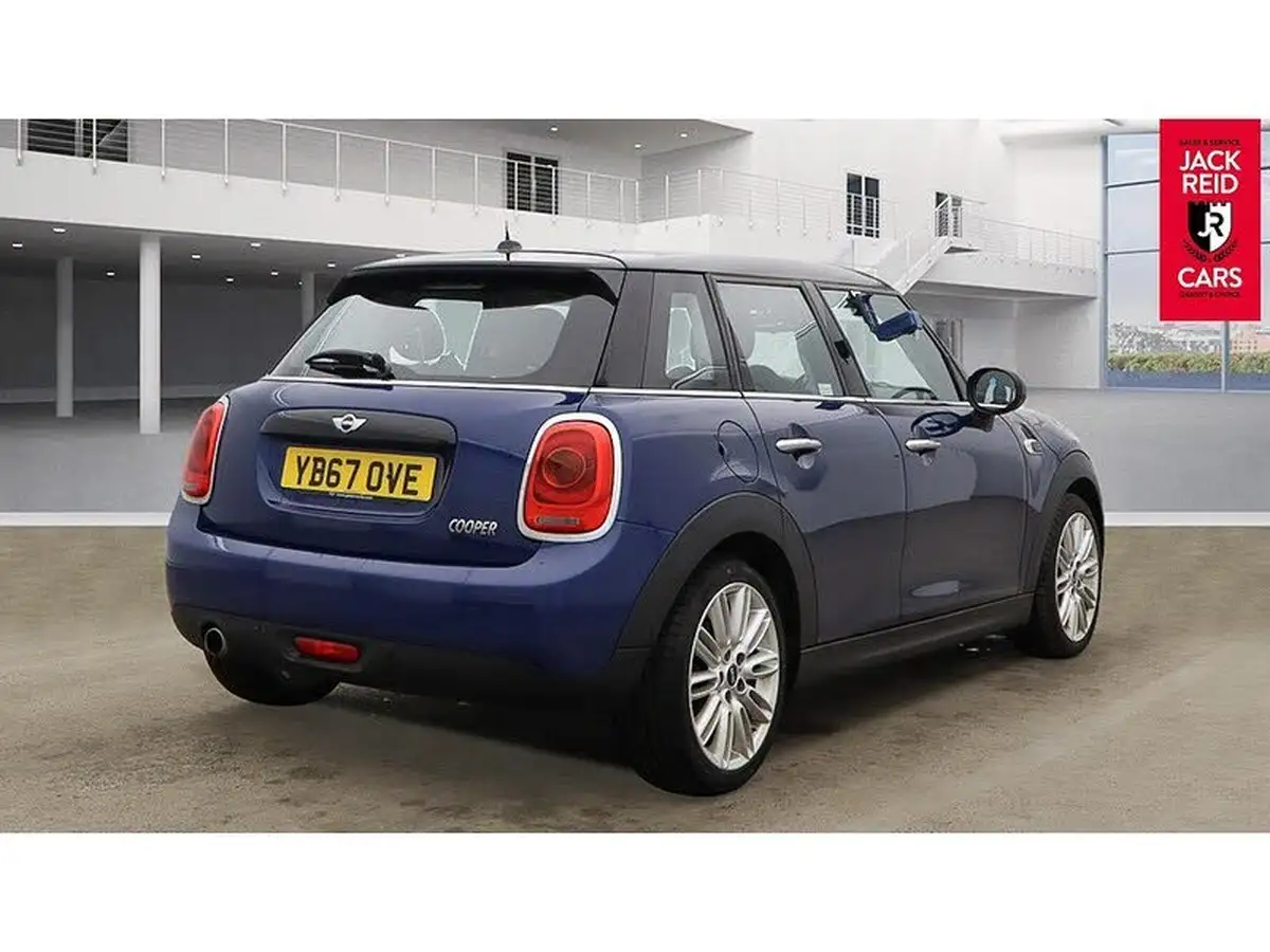 2017-mini-cooper-15-cooper-ss-hatchback-5d-big-2