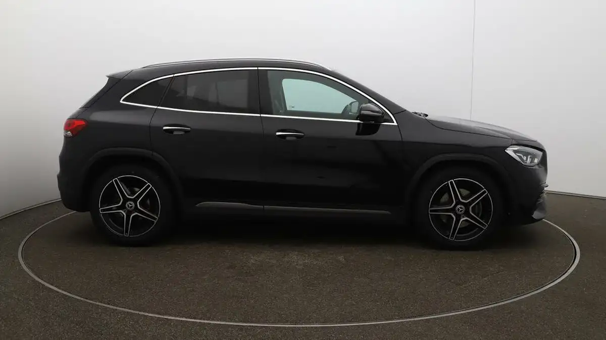 2023-mercedes-benz-gla-class-13-gla-200-amg-line-premium-station-wagon-big-47