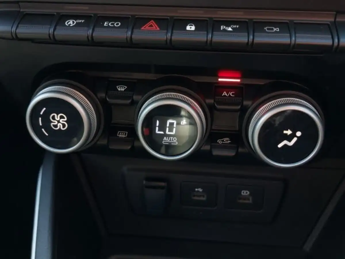 2024-dacia-duster-09-tce-journey-big-13