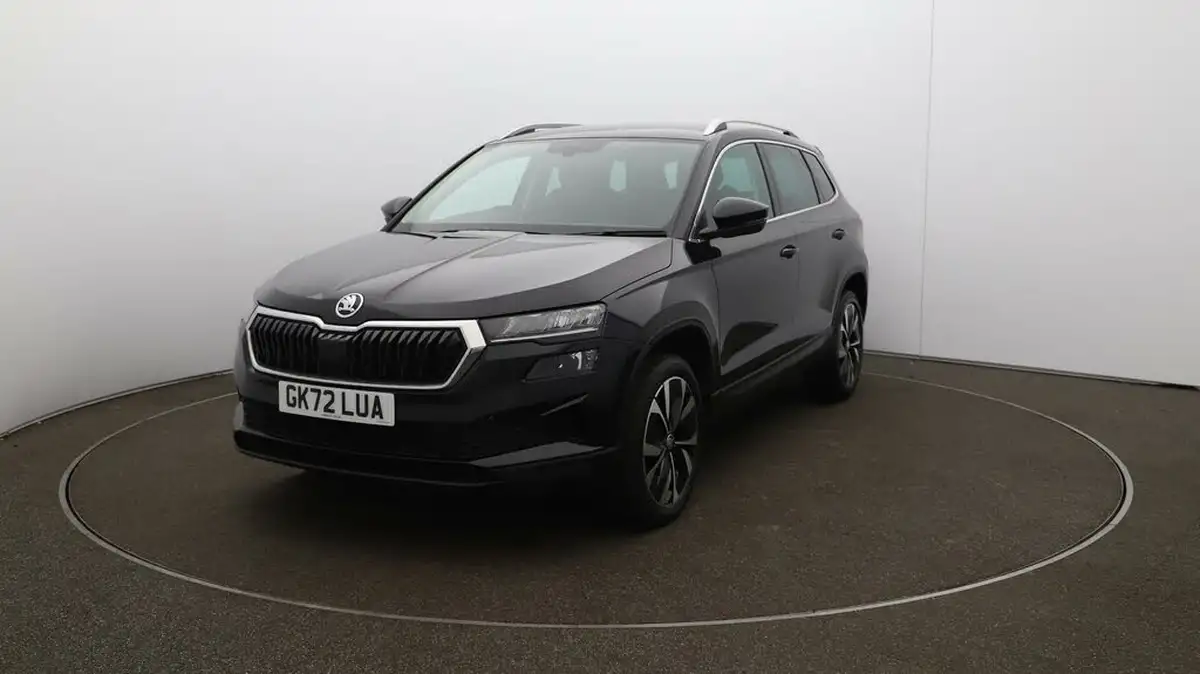 2022-skoda-karoq-15-tsi-se-l-big-35