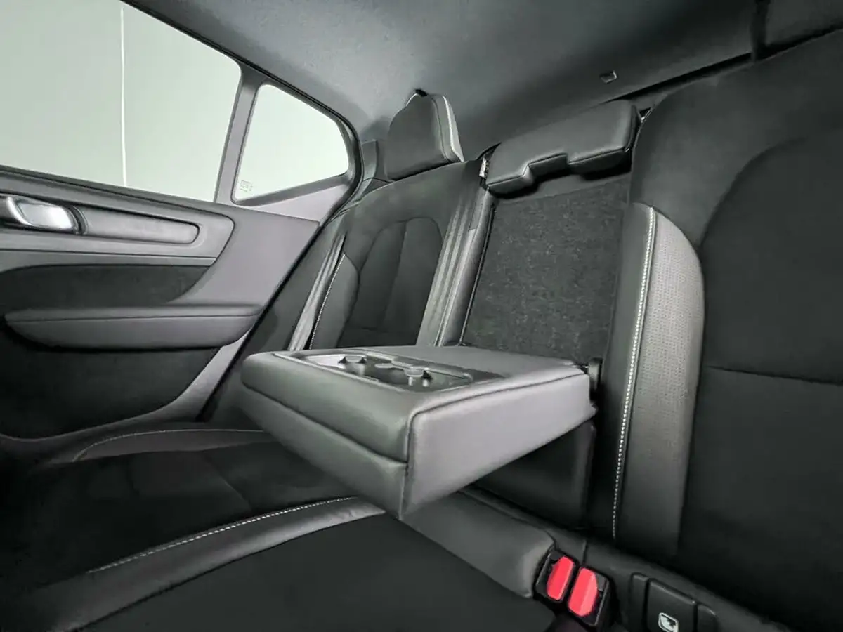 2020-volvo-xc40-15-t5-r-design-pro-plug-in-hybrid-big-17