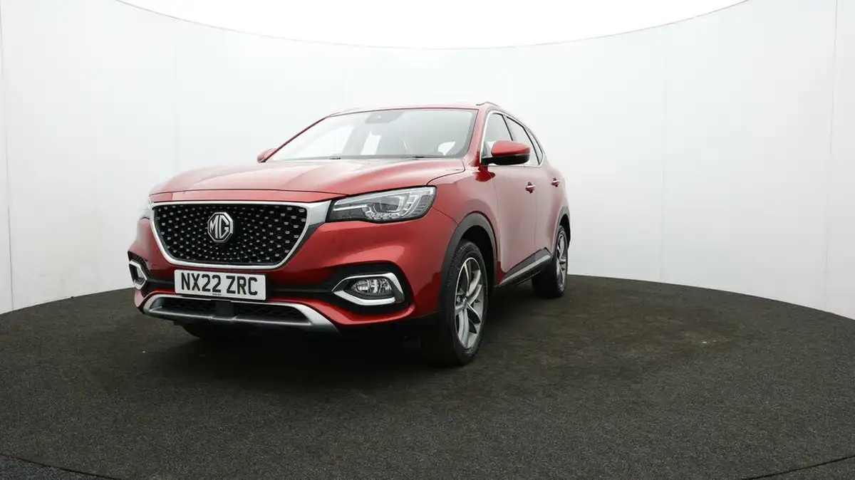 2022-mg-hs-15t-gdi-exclusive-162ps-big-59