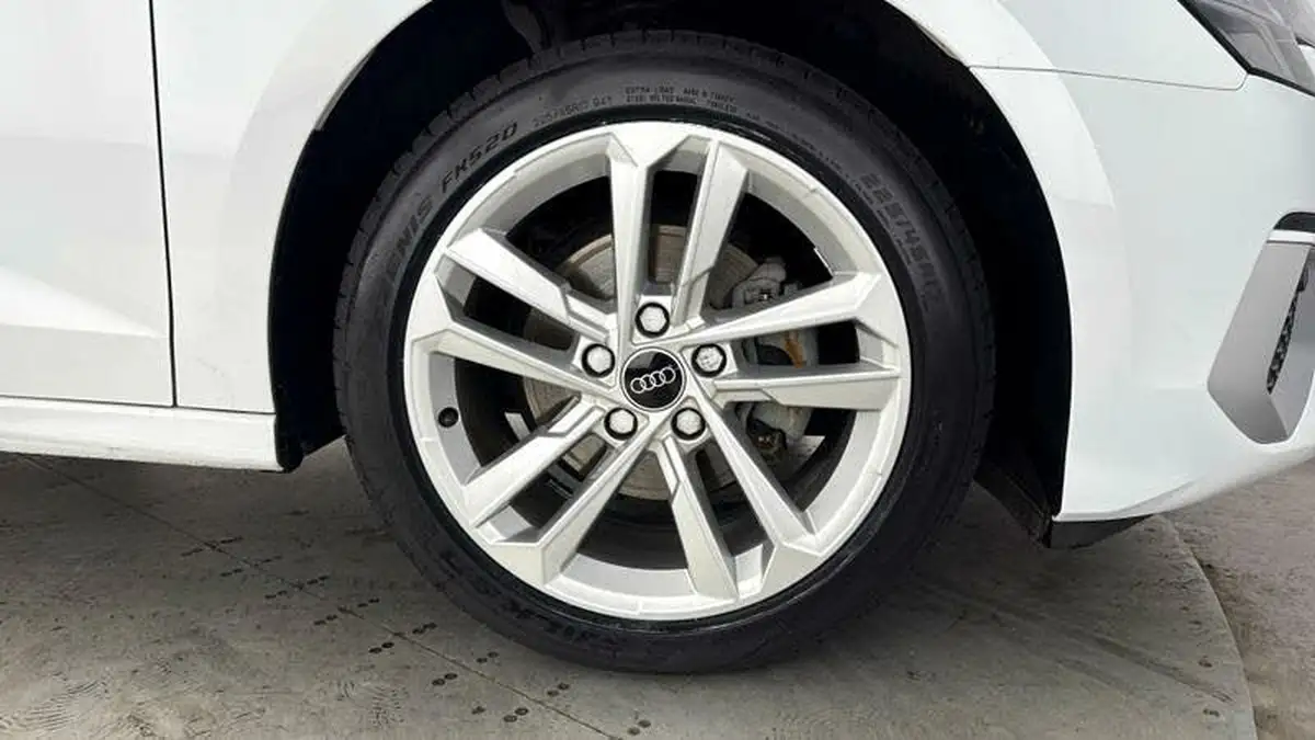 2023-audi-a3-10-30-tfsi-sportback-5d-big-4