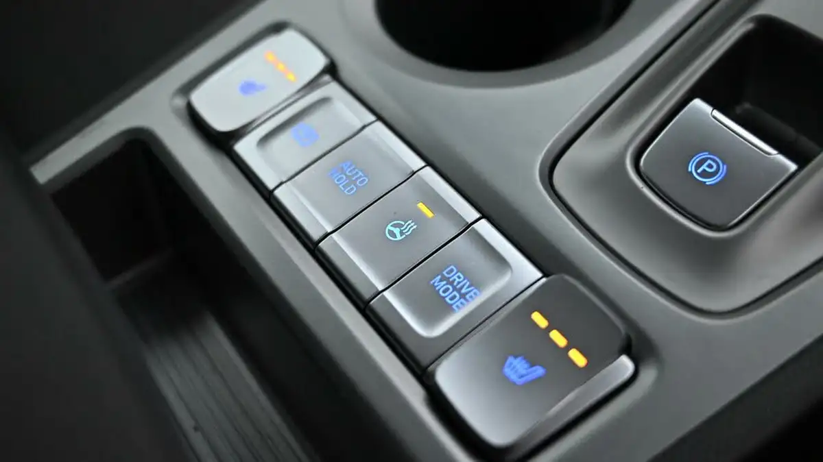 2022-hyundai-kona-e-premium-204ps-64kwh-7kw-obc-big-22