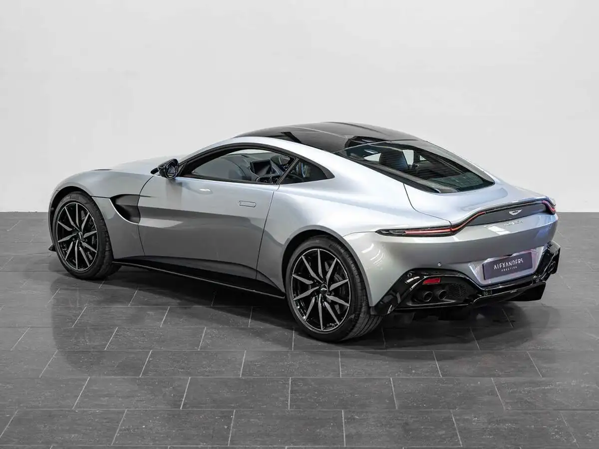 2019-aston-martin-vantage-40-v8-vantage-big-3