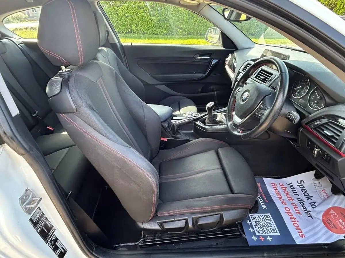 2016-bmw-1-series-15td-116d-sport-3d-big-22