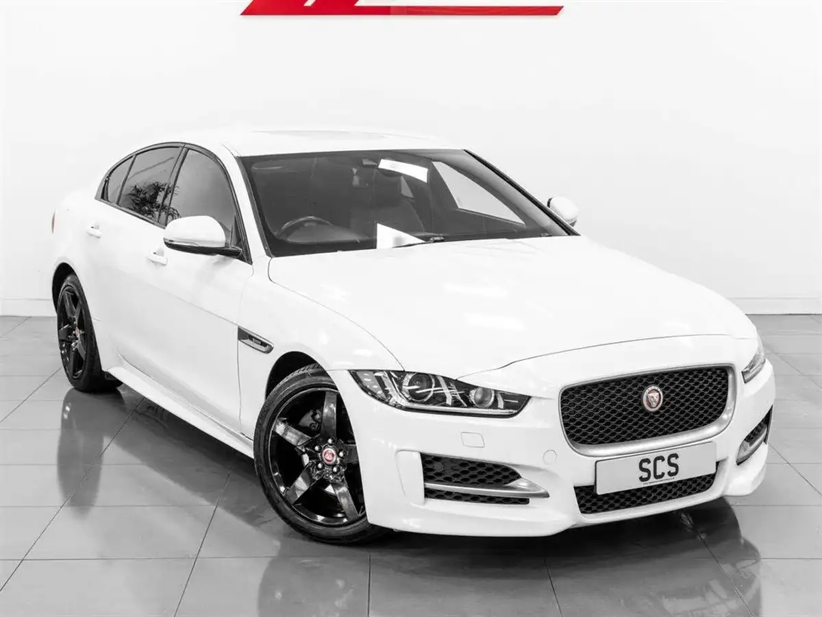 2017-jaguar-xe-20d-r-sport-180ps-1999cc-big-7
