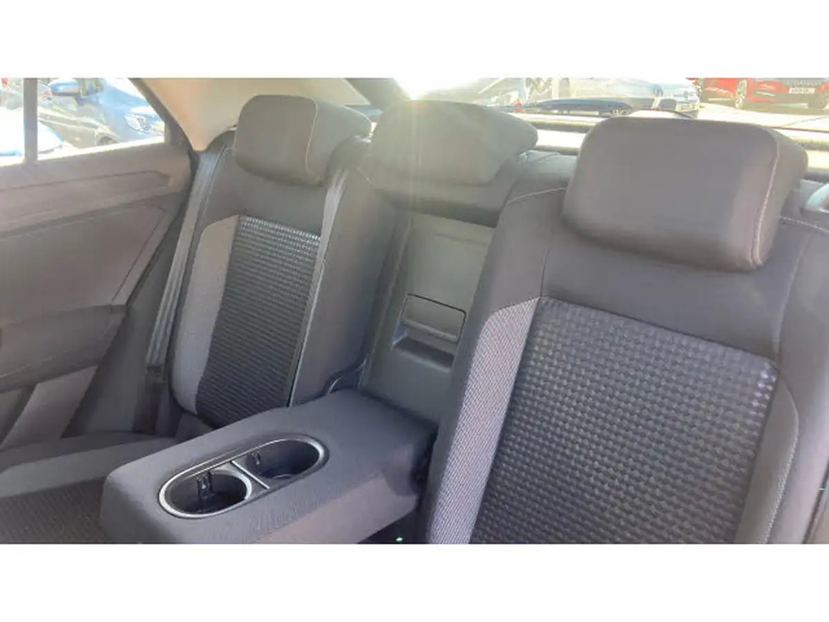 2021-volkswagen-t-roc-10-tsi-active-hatchback-5d-big-7