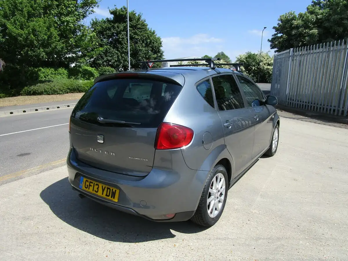 2012-seat-altea-16td-se-ecomotive-big-3