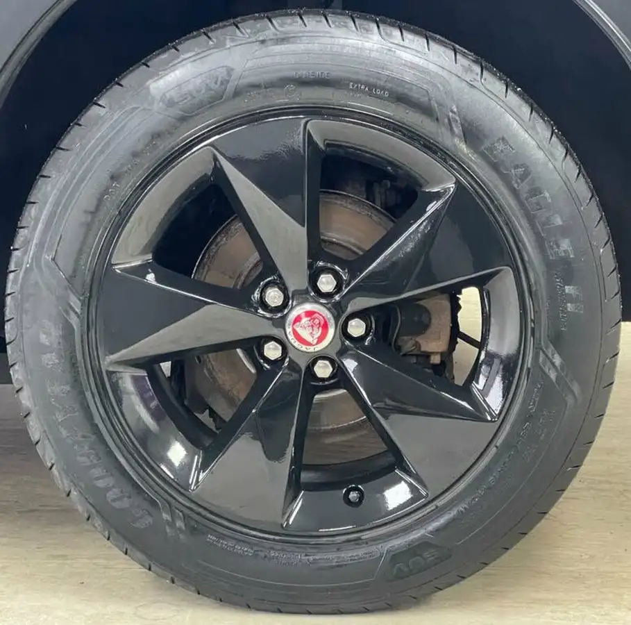 2019-jaguar-e-pace-20-i4d-r-dynamic-s-150ps-big-18