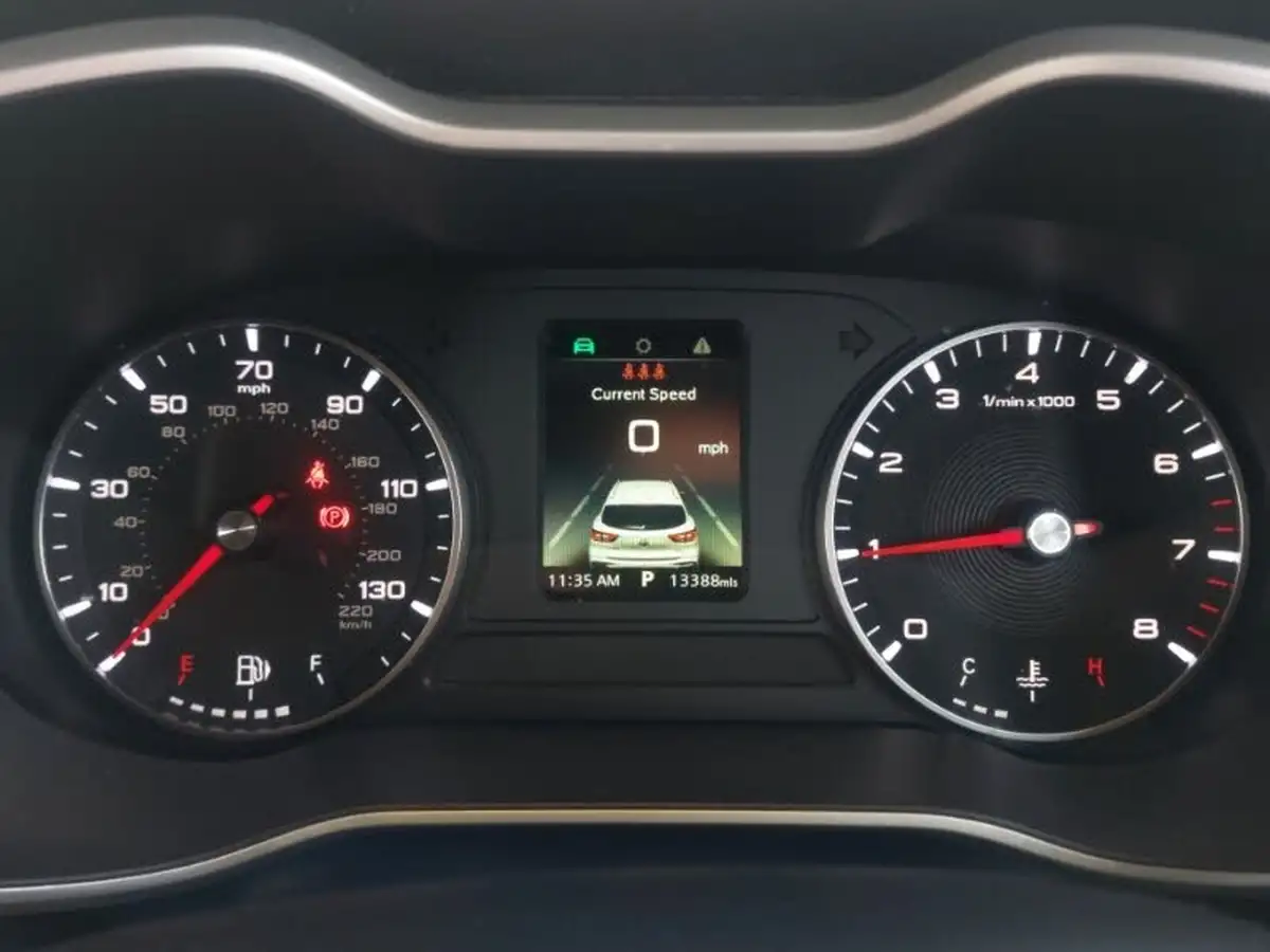 2023-mg-zs-suv-10t-gdi-excite-big-10