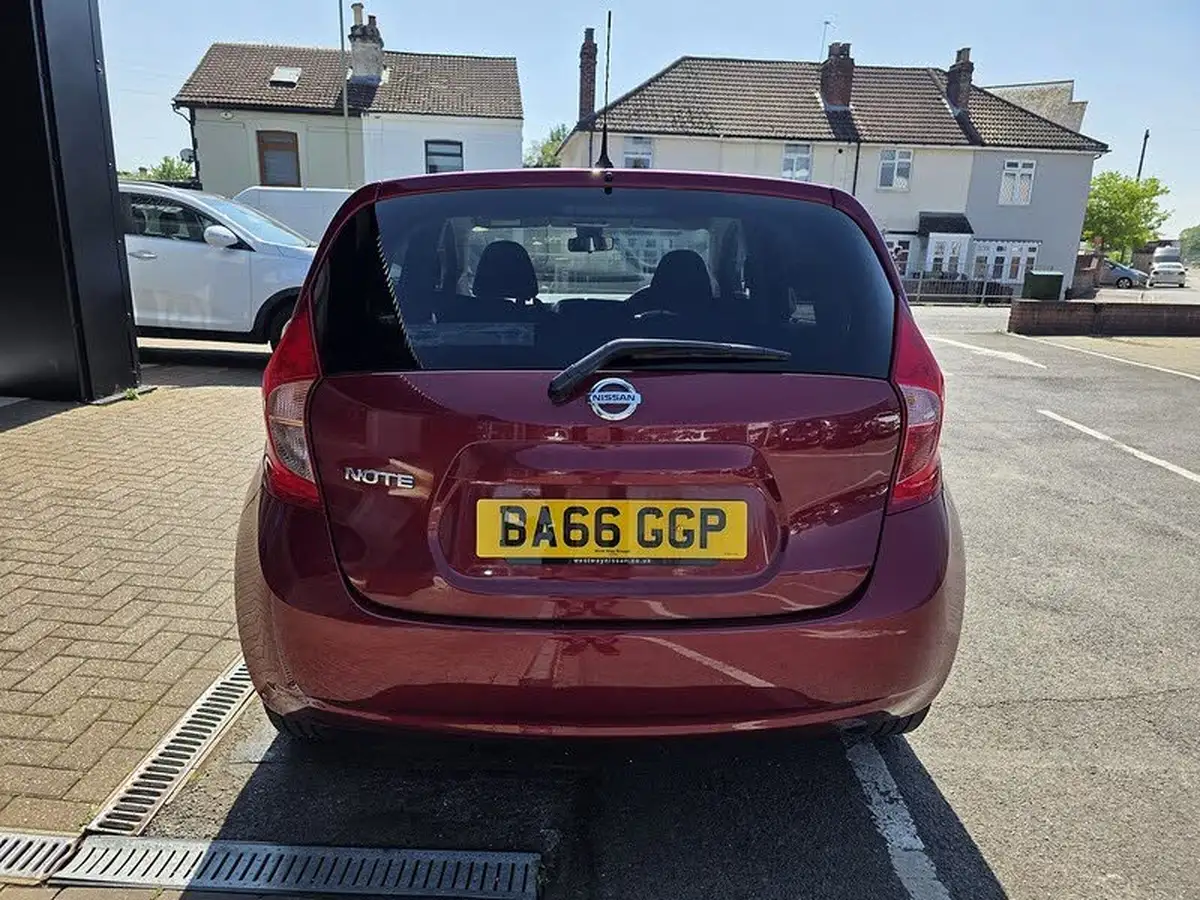 2017-nissan-note-12-acenta-premium-big-3
